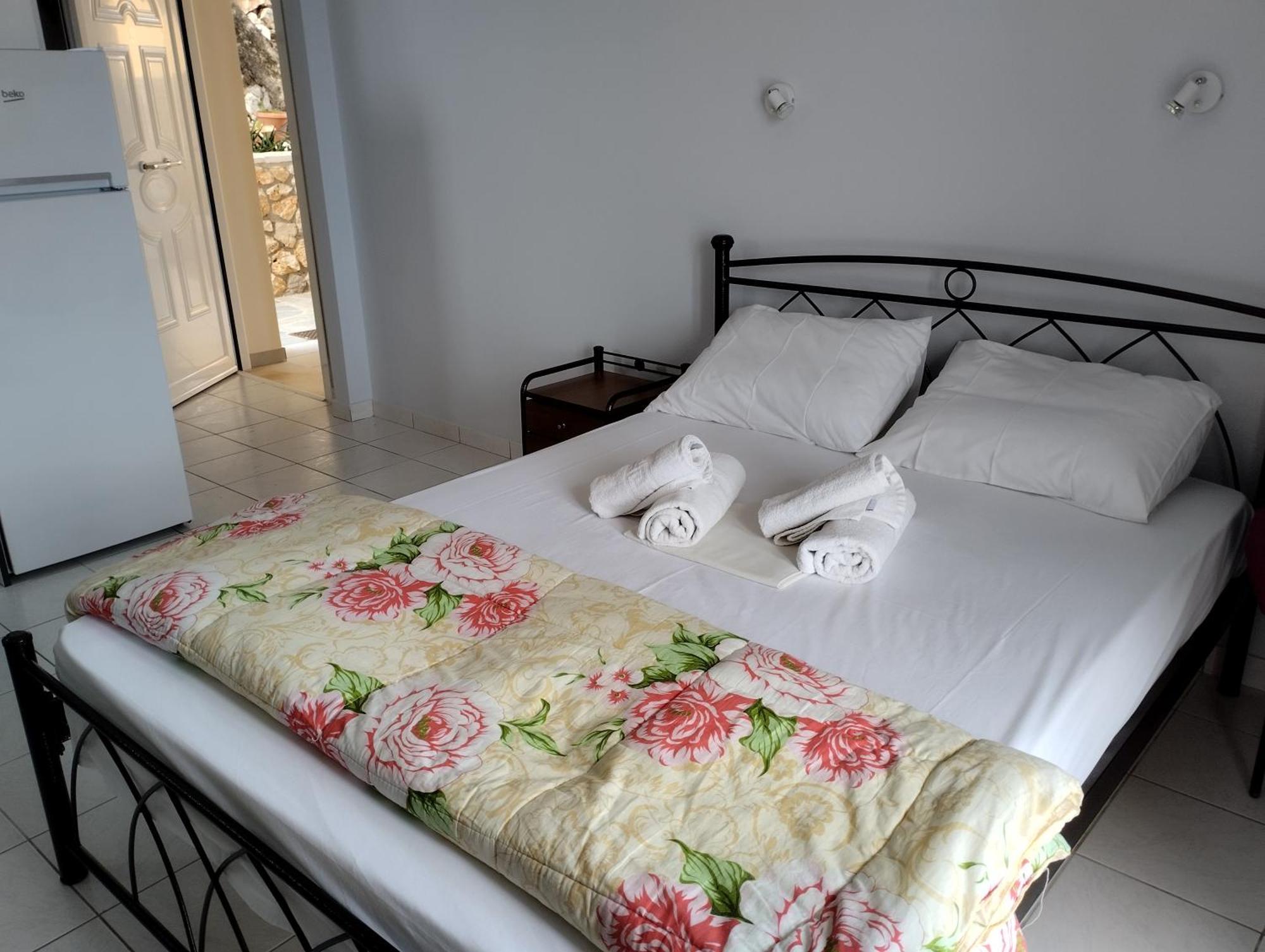 Asteras Studios Argostoli  Ngoại thất bức ảnh